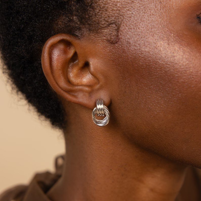 Hcd463413f5b842938adf28ea48e0d0e4j Boucles Ngor – Image 1